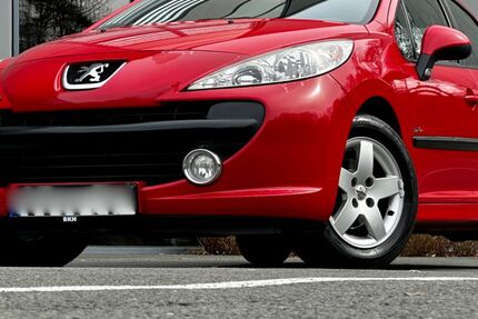 Peugeot 207 103.000 km 2.992 &euro; Siegen 57072