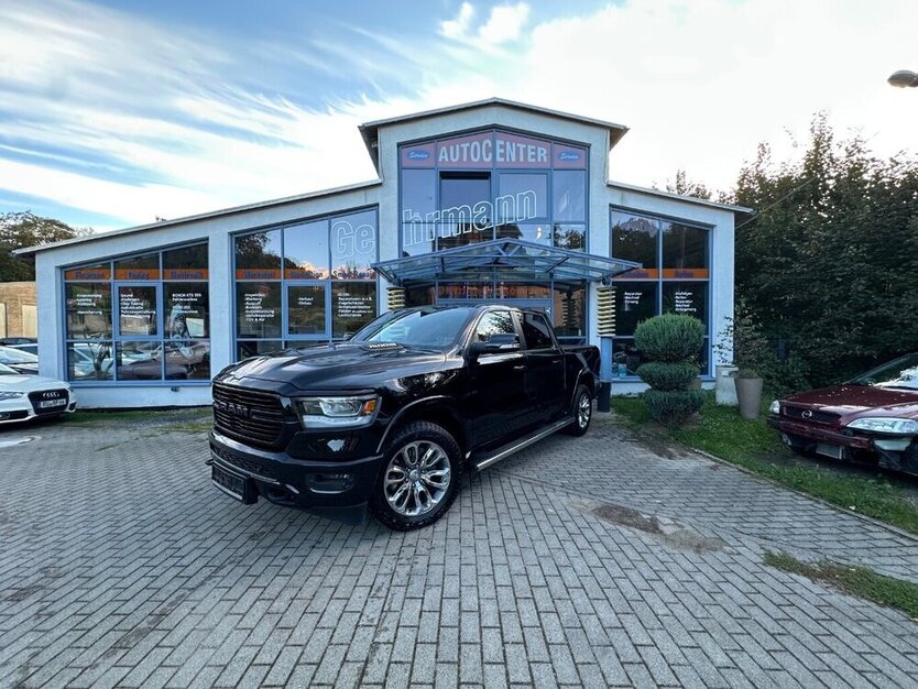 RAM 1500 5,7 HEMI 4+4 LARAMIE