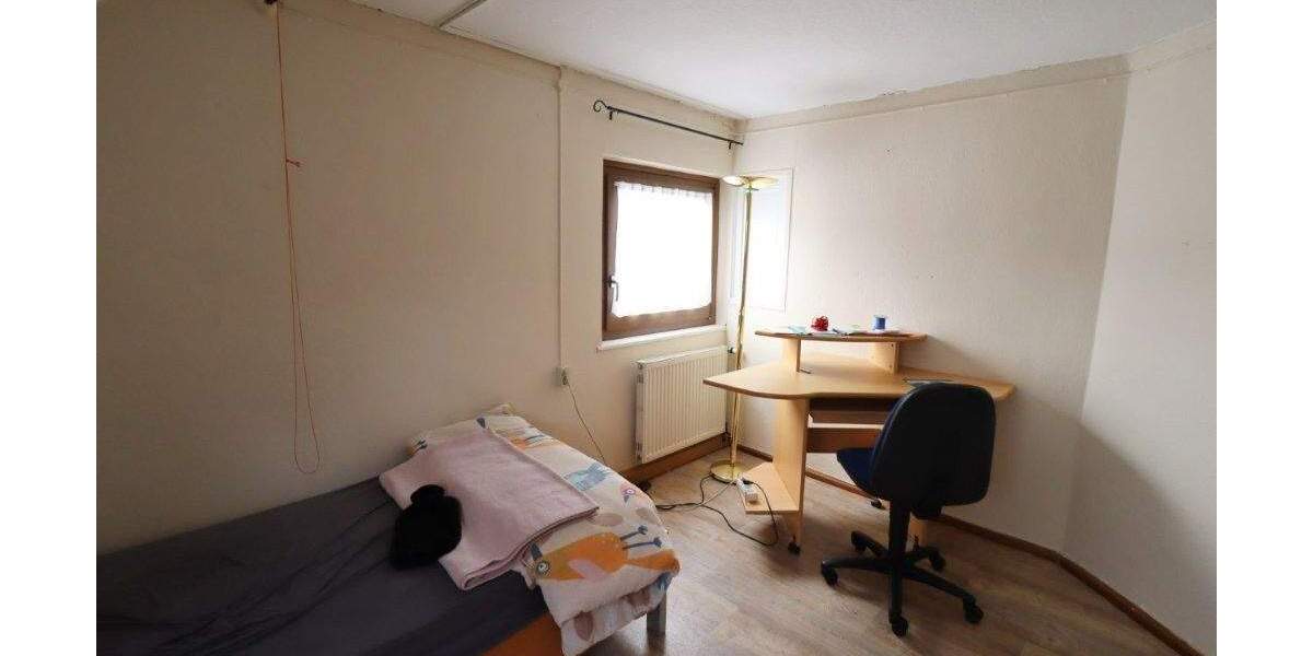 Mehrfamilienhaus, Wohnhaus Ansbach - 9 Zimmer, 172 m&sup2;, 299.000&euro; | Angebot:25726904
