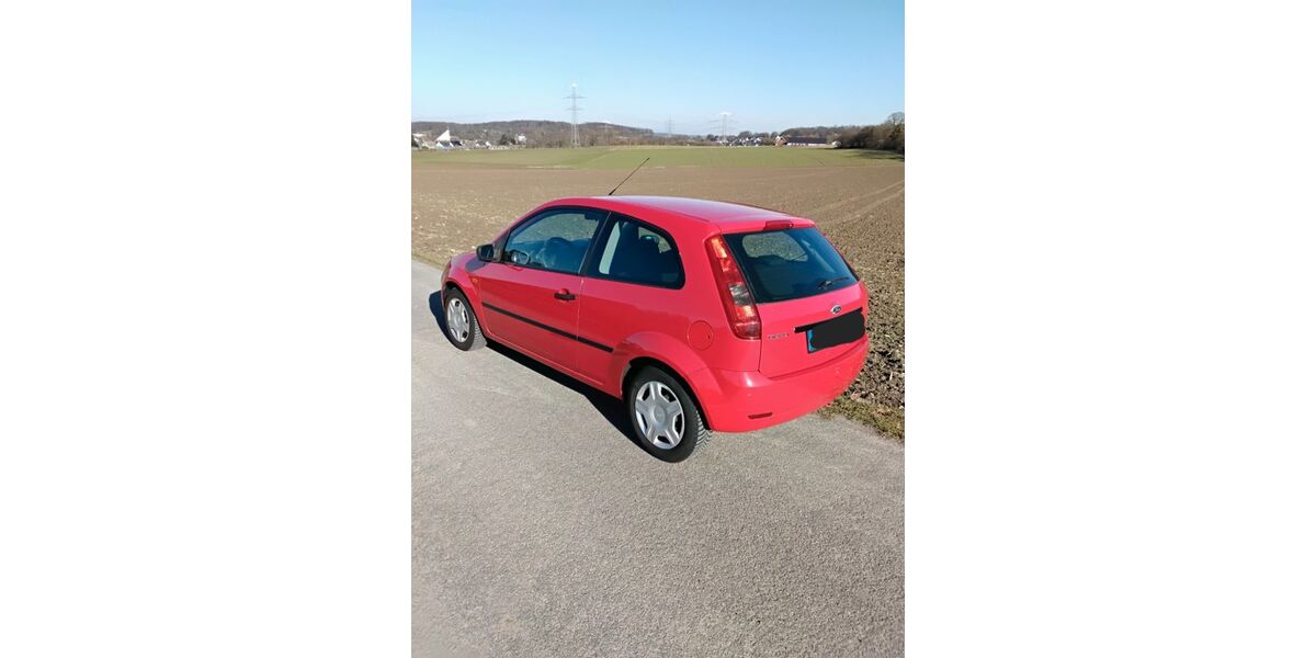 Ford Fiesta 98.600 km 1.750 &euro; Osnabrück 49082
