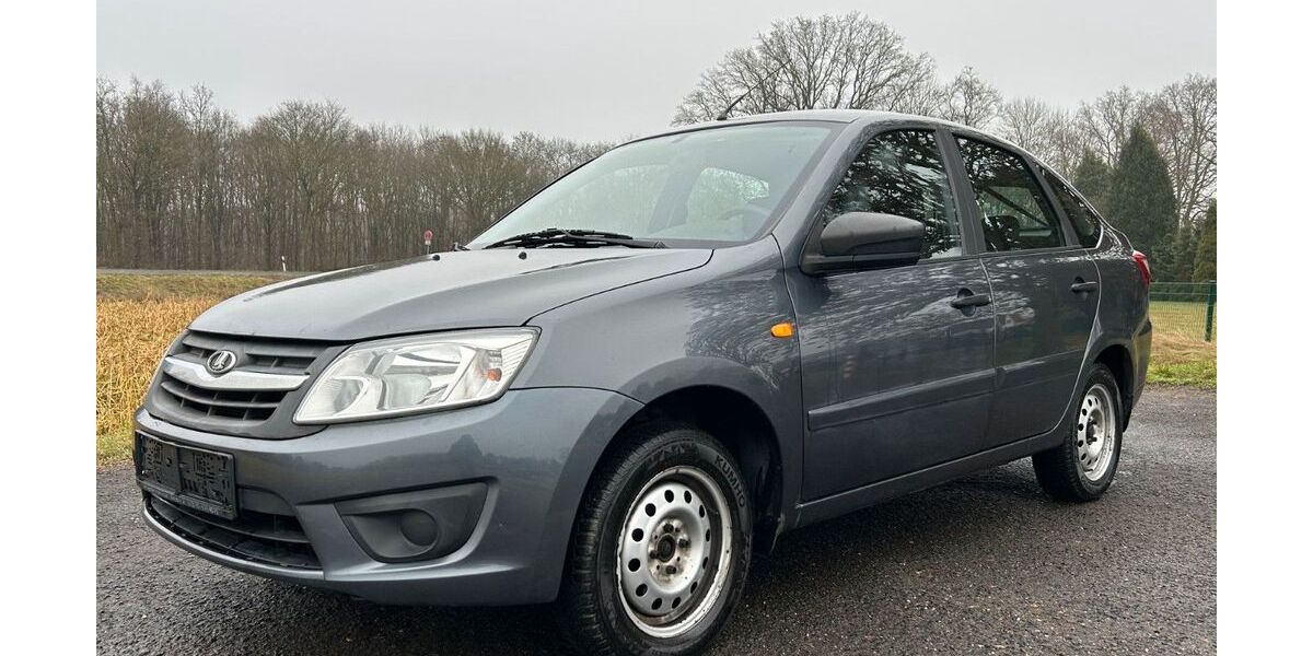 Lada Granta 174.000 km 1.990 &euro; Neukirchen-Vluyn 47506