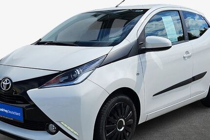 Toyota Aygo (X) 55.500 km 8.990 &euro; Mannheim 68307