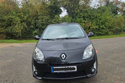 Renault Twingo 133.000 km 2.200 &euro; Springe 31832