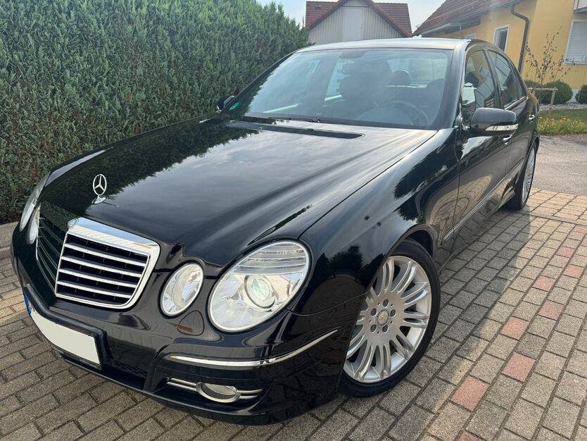 Mercedes-Benz E 220 251.000 km 9.800 € Speichersdorf 95469