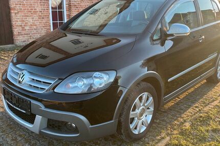VW Golf 143.570 km 7.299 &euro; Bargeshagen 18211