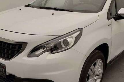 Peugeot 2008 60.210 km 8.700 &euro; Hamburg 21031