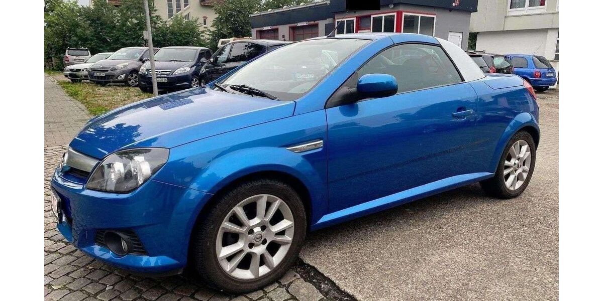 Opel Tigra 42.000 km 3.999 &euro; Neumünster 24534