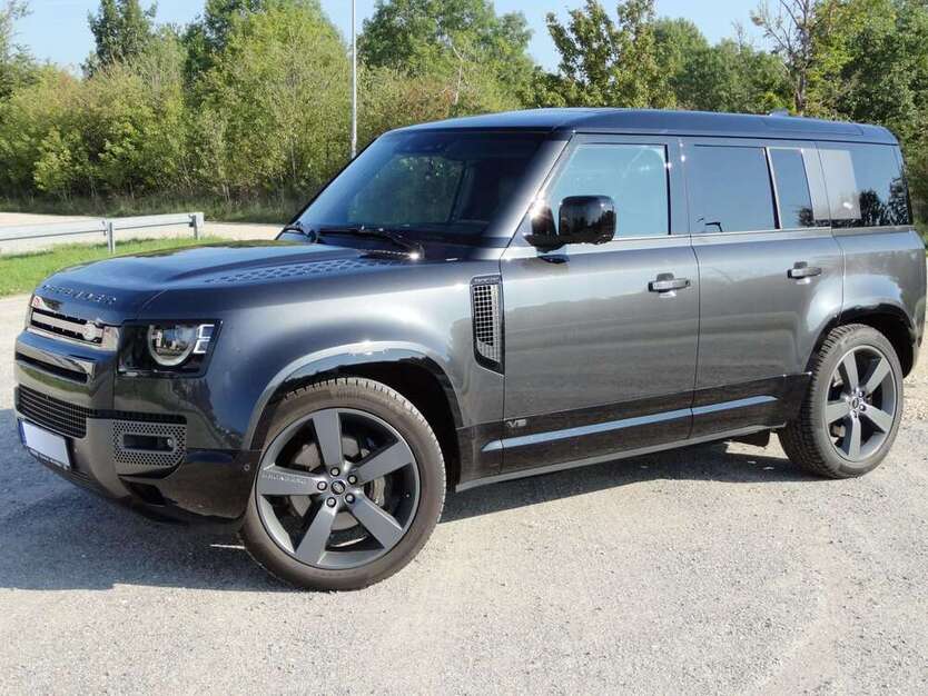 Land Rover Defender 16.600 km 105.900 € Regensburg 93059
