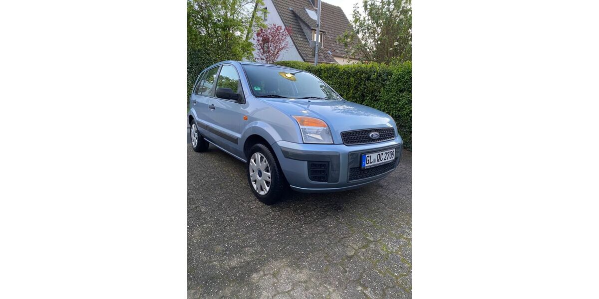 Ford Fusion 144.400 km 3.100 &euro; Köln 50735