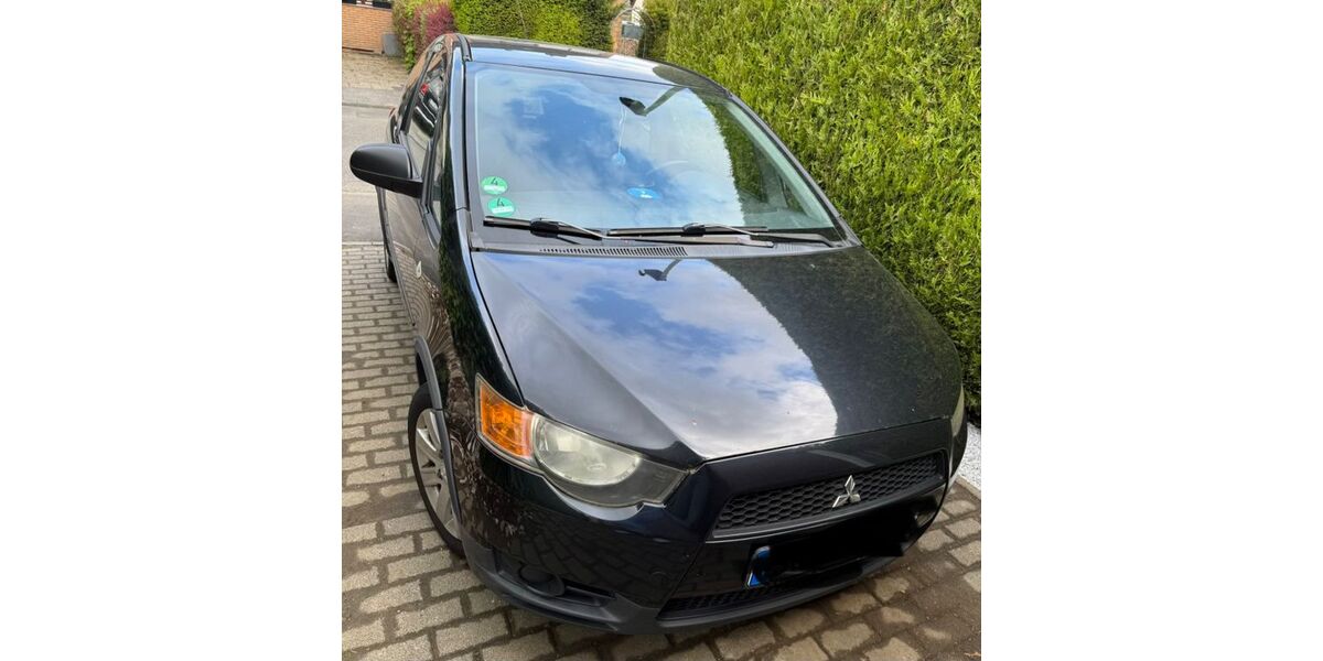 Mitsubishi Colt 199.000 km 1.290 &euro; Lohmar 53797