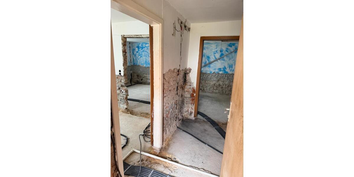 Einfamilienhaus Neustadt an der Donau - 6 Zimmer, 144 m&sup2;, 320.000&euro; | Angebot:26374037