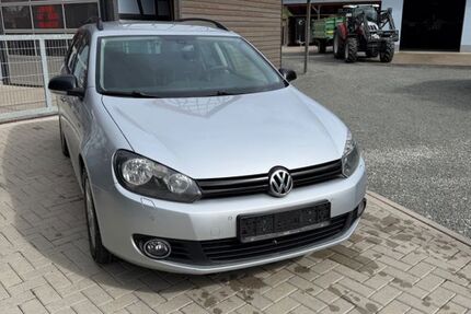 VW Golf 456.590 km 2.900 &euro; Schwarza­­­ 98547