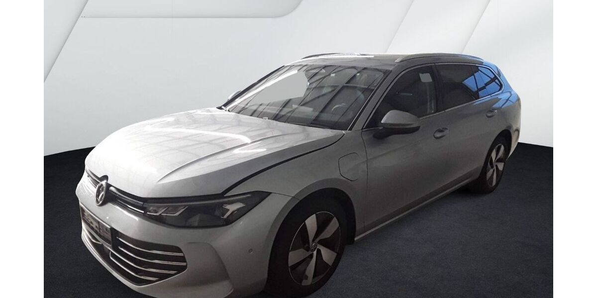 VW Passat 16.948 km 35.970 &euro; Neutraubling 93073