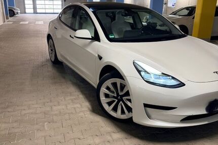 Tesla Model 3 72.000 km 25.900 &euro; Freilassing 83395