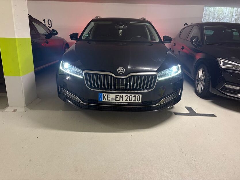 Skoda Superb 190.000 km 21.000 € Kempten 87435