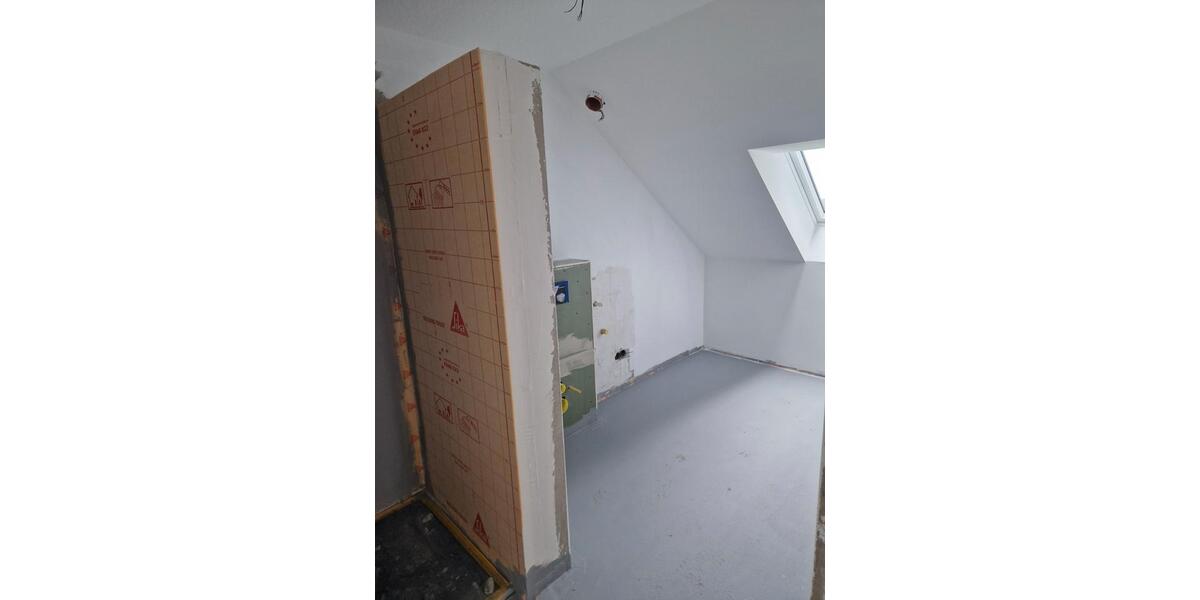 Dachgeschoßwohnung Oeversee - 4 Zimmer, 81 m&sup2;, 1.225&euro; | Angebot:25792853