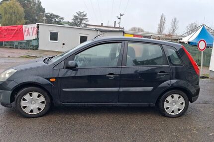 Ford Fiesta 211.000 km 650 &euro; Neustadt/Wstr. 67433