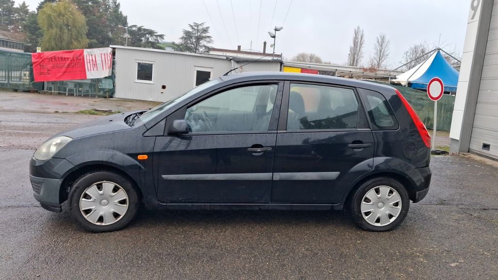 Ford Fiesta 211.000 km 650 &euro; Neustadt/Wstr. 67433