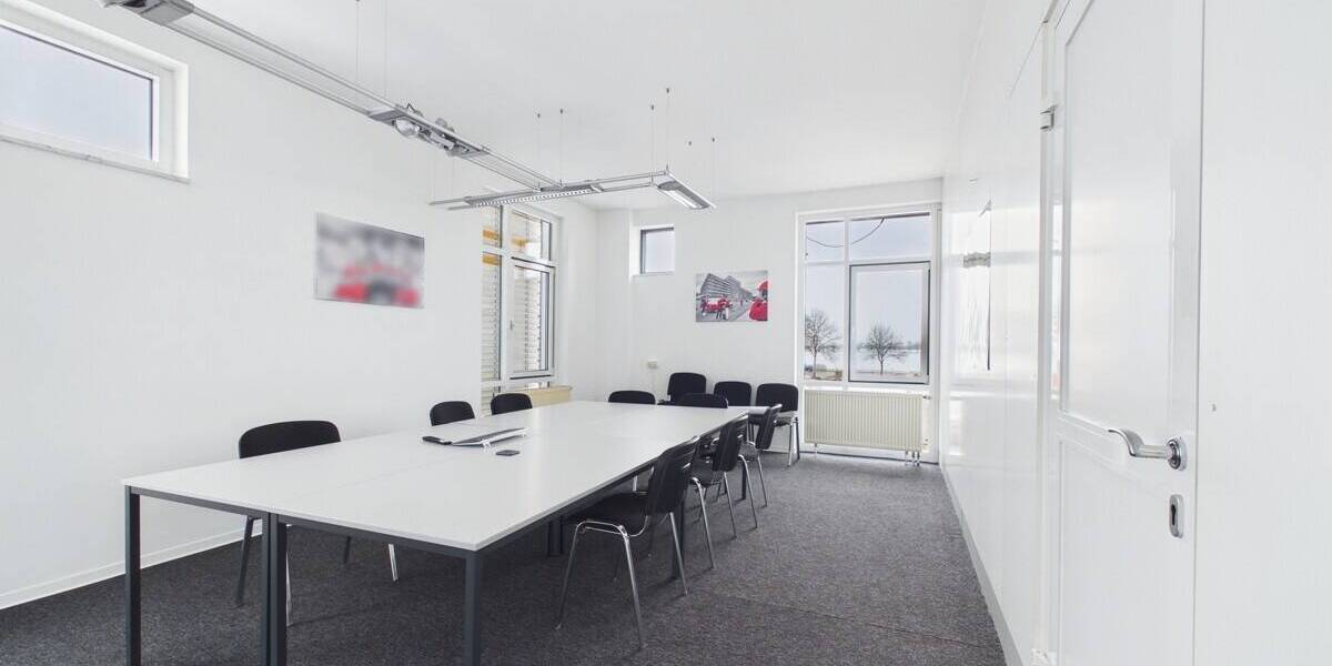 Gewerbeobjekt Neutraubling - 1.641.600&euro; | Angebot:25940488