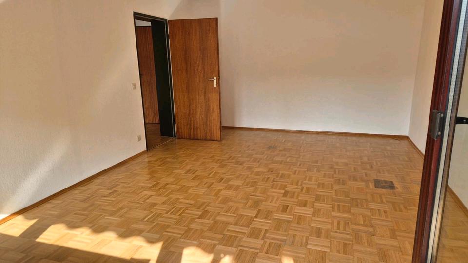Hochparterre Weingarten - 2 Zimmer, 60 m&sup2;, 1.150&euro; | Angebot:25428450