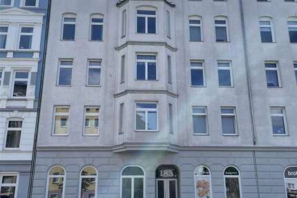 Wohnung zum Mieten in Kiel 1.225 € 124.96 m² 4 zimmer