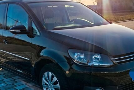 VW Touran 152.860 km 8.900 &euro; Feuchtwangen 91555