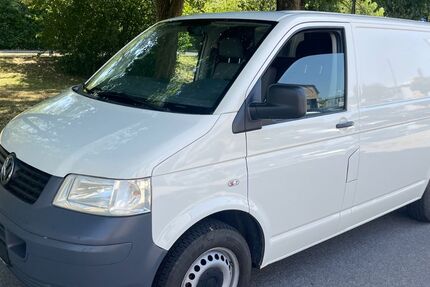 VW T5 Transporter 153.659 km 5.900 &euro; Eching 85386