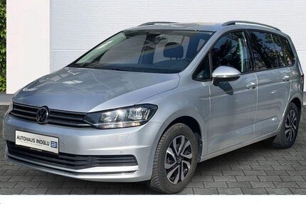 VW Touran 114.368 km 18.885 &euro; Rüsselsheim 65428