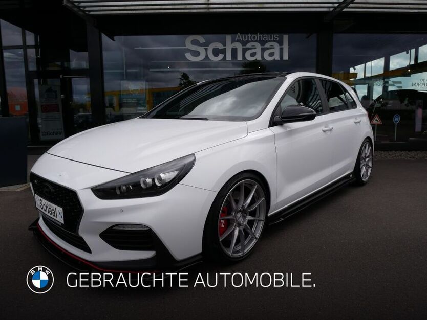 i30