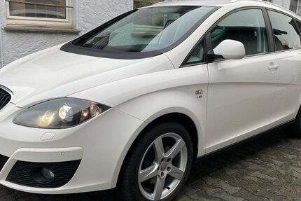 Seat Altea 93.500 km 6.555 &euro; Rheda Wiedenbrück 33378