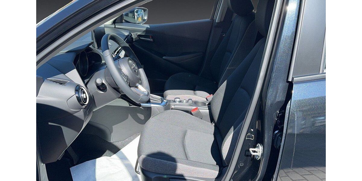 Mazda 2 3.869 km 19.750 &euro; Berlin - Buckow 12351