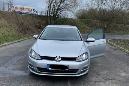 VW Golf 147.000 km 11.600 &euro; Büchel 56823