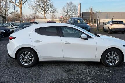 Mazda 3 46.000 km 17.900 &euro; Lollar 35457