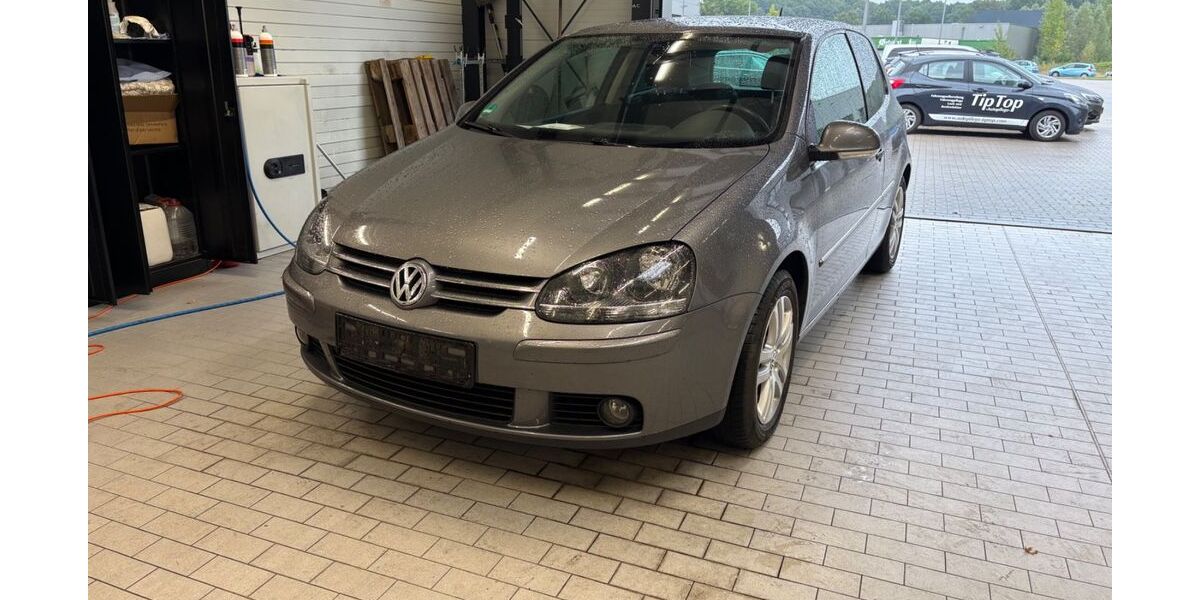 VW Golf 179.800 km 2.490 &euro; Isselburg 46419