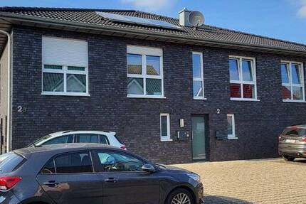 Altenlingen 3-Zi. OG Whg. mit ca. 90 m² Wfl., EBK, 1-Stellplätzen, Balkon 3 zimmer