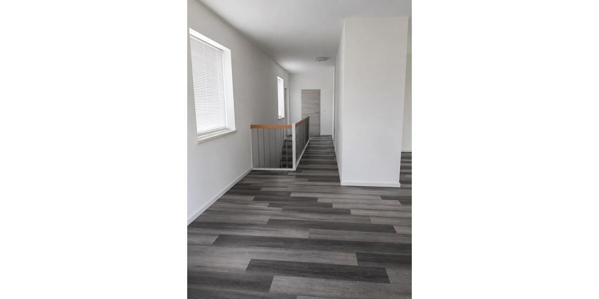 Einfamilienhaus Nümbrecht - 5 Zimmer, 140 m&sup2;, 360.000&euro; | Angebot:27094086