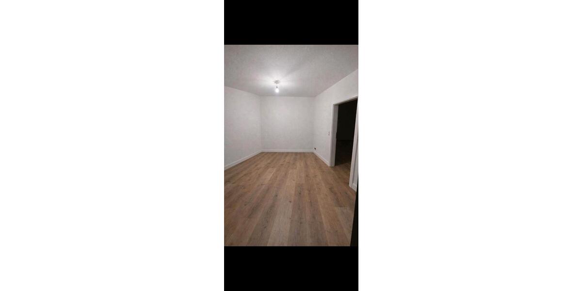 Bad Bergzabern neu renovierte 2 Zi WG. 3 zimmer