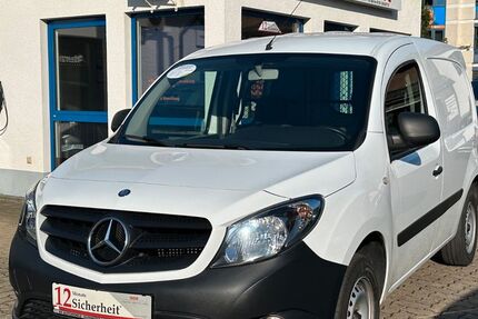 Mercedes-Benz Citan 138.000 km 9.499 &euro; Gummersbach (Zwischen Toom Markt und ATU) 51645