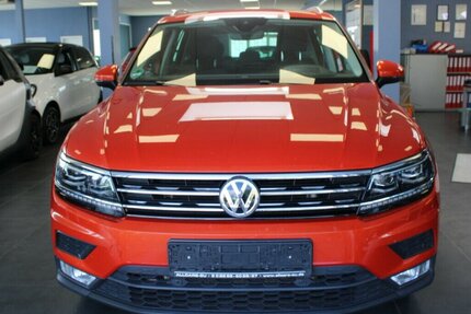 VW Tiguan 2,0 TSI 4Motion Panorama + AHK 120.177 km 16.480 &euro; Euskirchen 53881