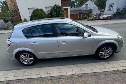 Opel Astra 162.000 km 2.300 &euro; Bad Camberg 65520