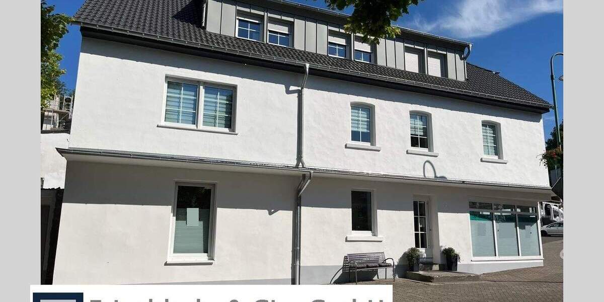 Moderne Büro-, Praxis- oder Einzelhandelsfläche in zentraler Lage von Kierspe-Dorf zu vermieten! 3 zimmer