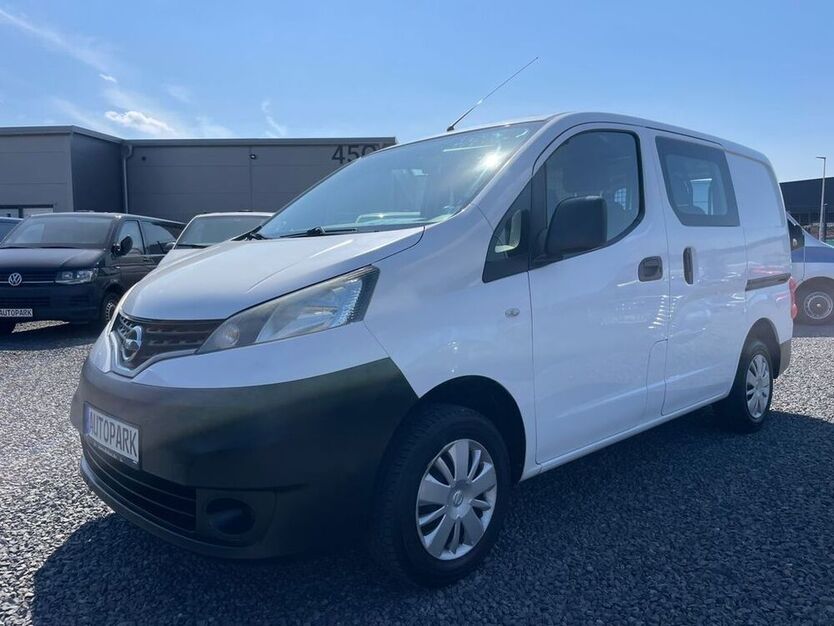 NV200