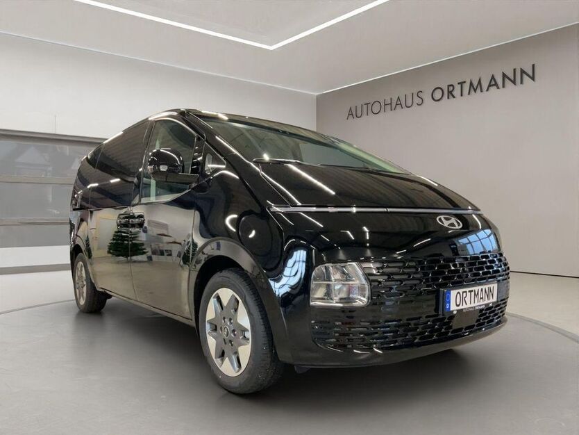 Hyundai STARIA 9.400 km 50.640 € Wissen 57537