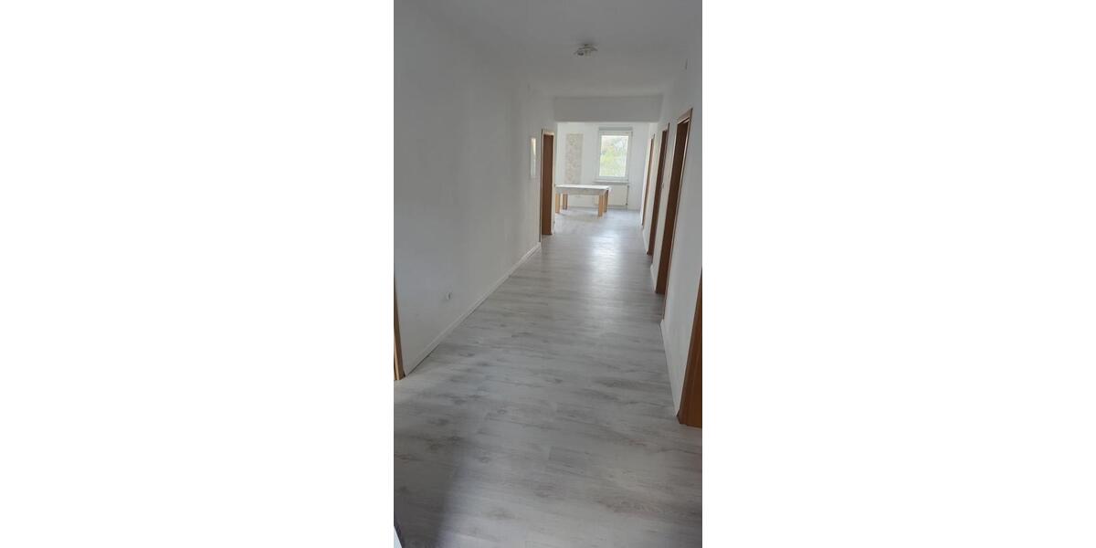 Etagenwohnung Emmerthal - 5 Zimmer, 110 m&sup2;, 850&euro; | Angebot:26099719
