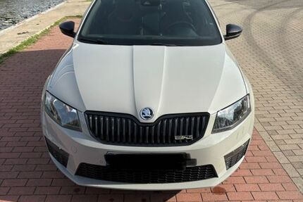 Skoda Octavia 200.000 km 16.000 &euro; Jarmen 17126