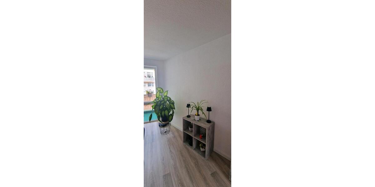 Etagenwohnung Schönebeck (Elbe) - 2 Zimmer, 64 m&sup2;, 426&euro; | Angebot:25986172