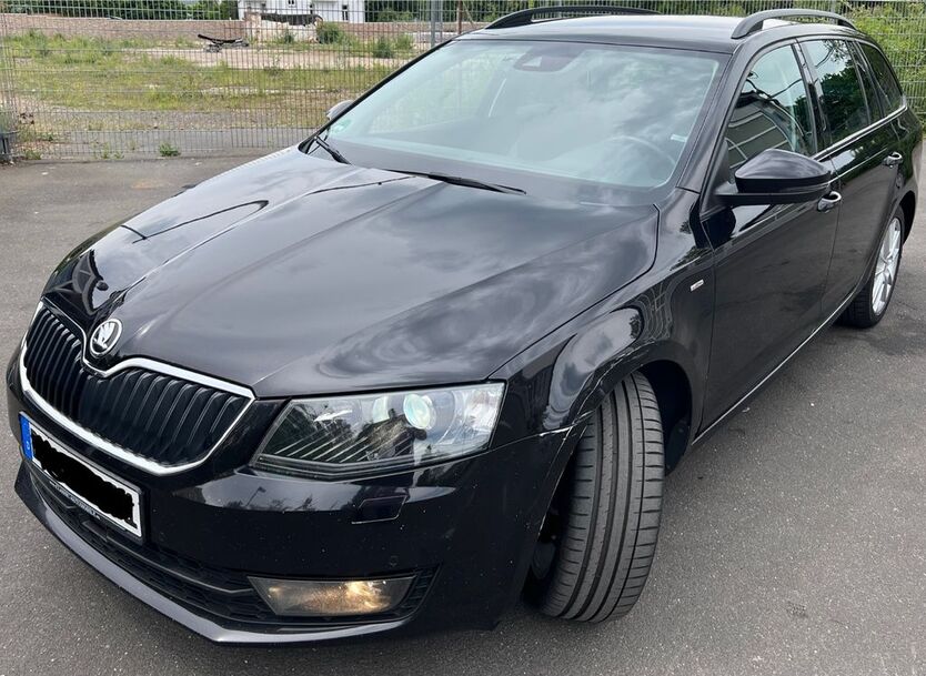 Skoda Octavia 305.000 km 8.500 € Bonn 53123