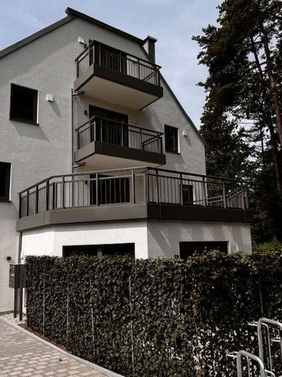 Wohnung zum Mieten in München 2.215 € 96 m²