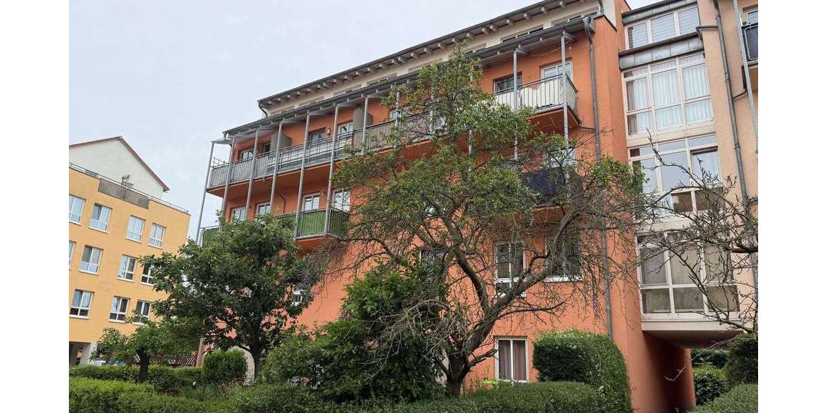 Etagenwohnung Weißenfels - 4 Zimmer, 111 m&sup2;, 119.800&euro; | Angebot:26870001