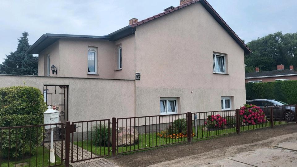 Einfamilienhaus mit Bungalow 4 zimmer